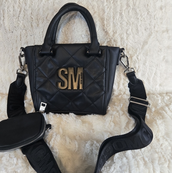 Steve Madden Handbags - Steve Madden Black Quilted Mini Tote with Gold Logo